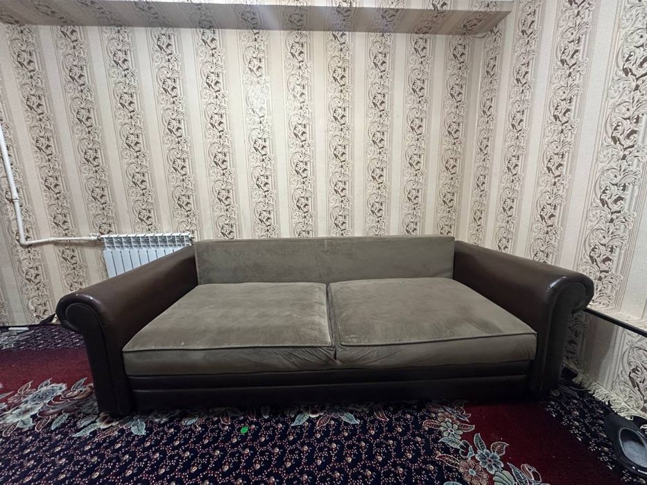 Срочно продается диван