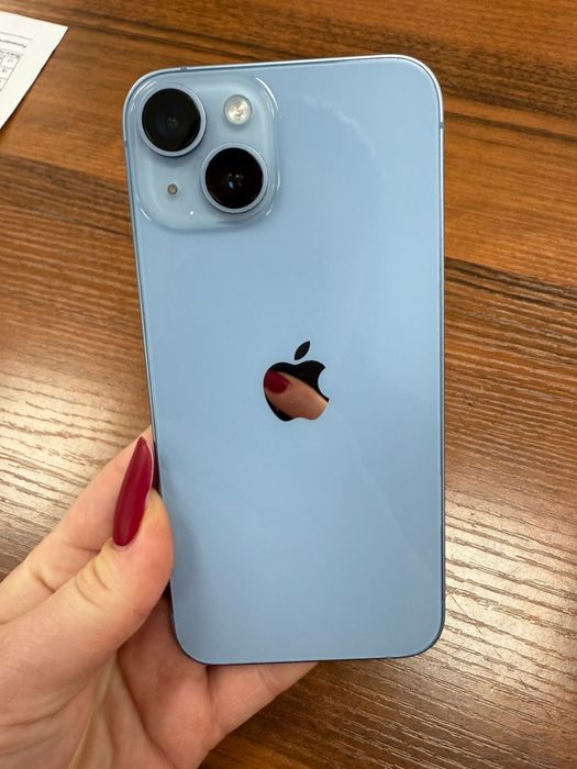 Обменяю айфон 14