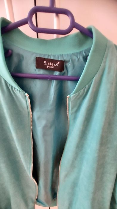 Яке Sisters Point, дамско
