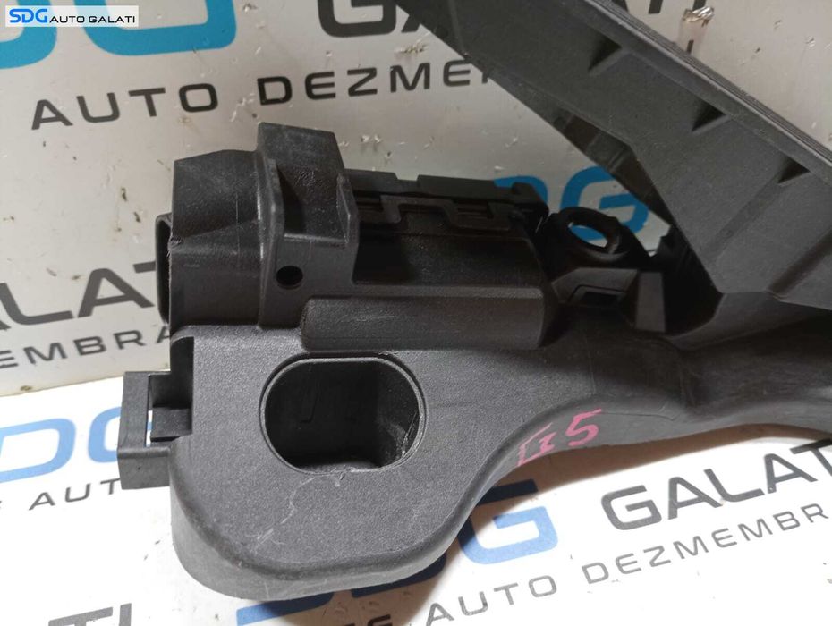 Pedala Acceleratie Cutie Manuala Skoda Octavia 2 2004 - 2008 Cod 1K1721503P [M5311]