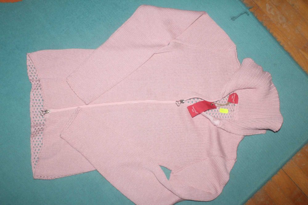 Розова жилетка от Италия