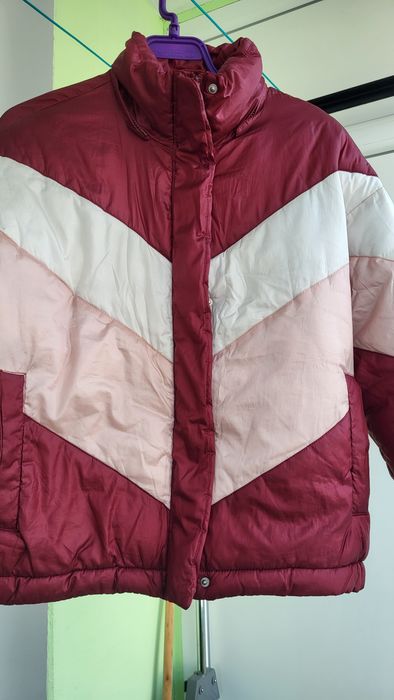 Дамско яке цвят бордо