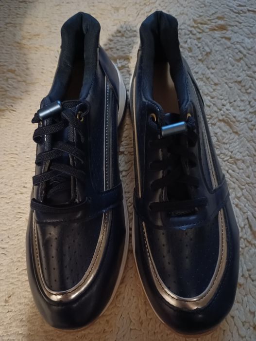 Дамски маратонки