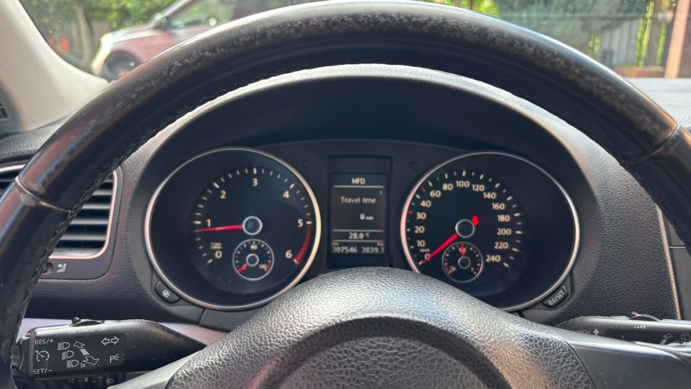 Volkswagen Golf 6, an 2011