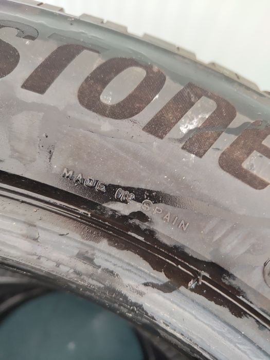 4 бр зимни 225/60/18 Bridgestone