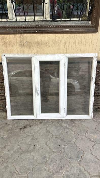 Продам пластиковое окно