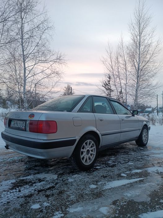 Продам Audi 80 b4