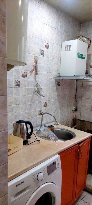 Risiviy Bozor Magnit yaqinida 3xonalik kvartira Arendaga beriladi.