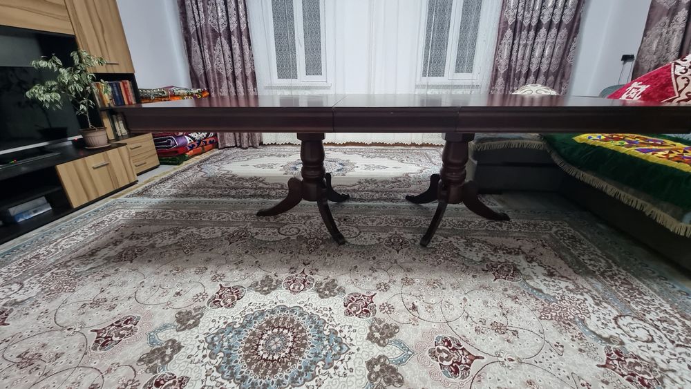 Продам стол дуб, производство Малайзия