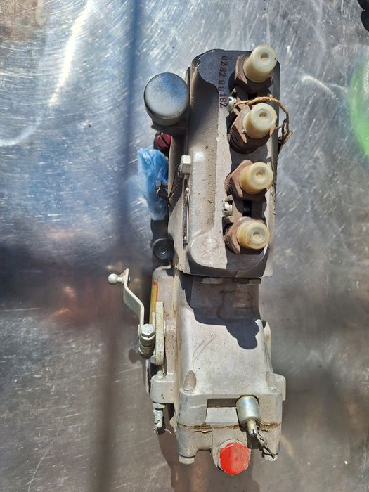 Дизелова инжекционна помпа PZL Mielec P24-22/1 – ретро, трактор/камион