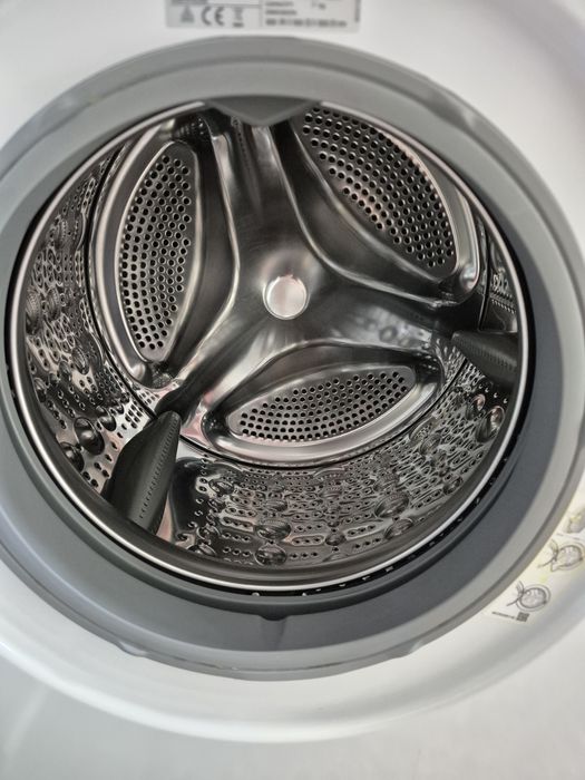 Пералня LG 7kg  direct drive