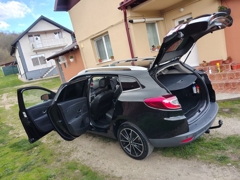 Vând Renault Megane 3 Bose