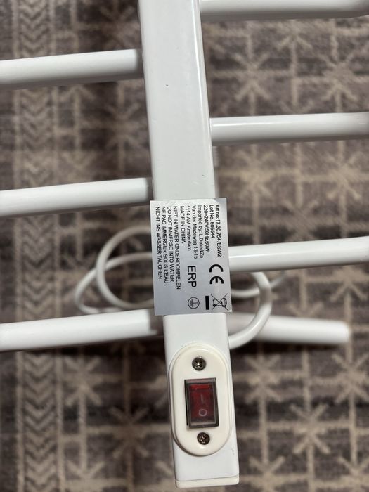 Електрическа сушилня за обувки