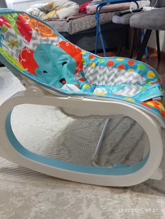 Шезлонг для малышей