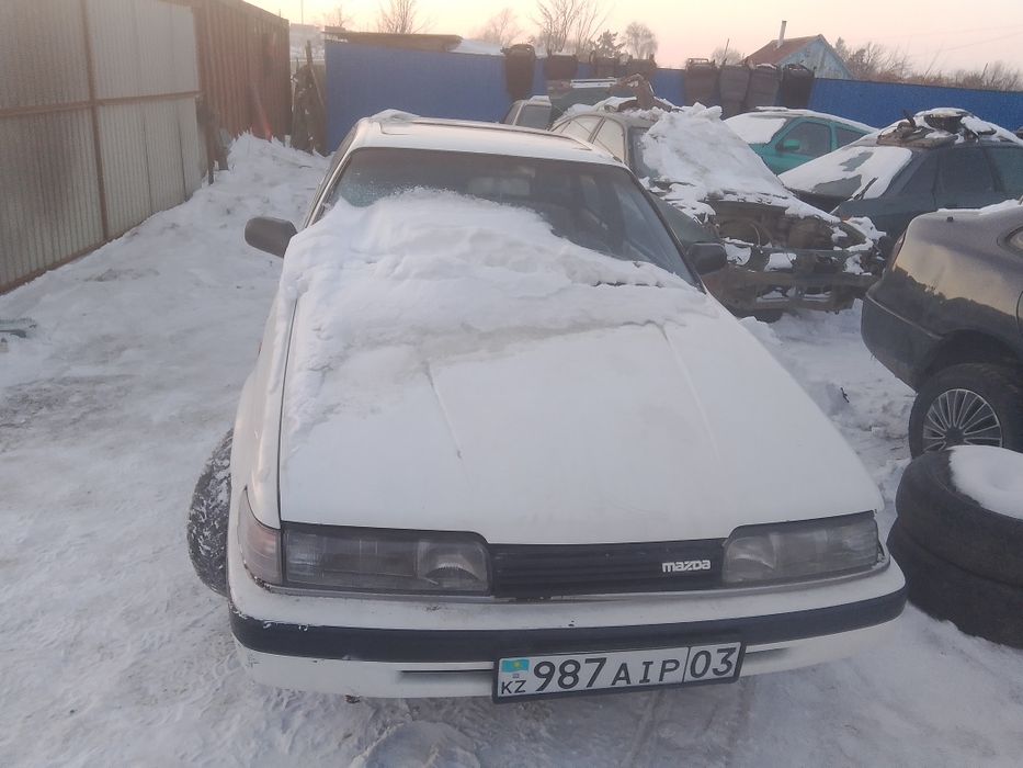 Продам по запчастям Мазда 626