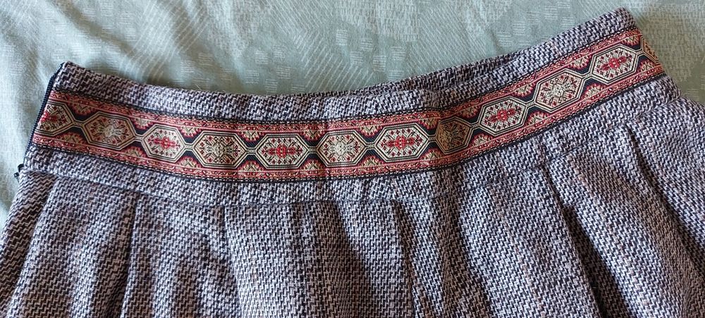 Lot haine blugi/ fusta dama  36