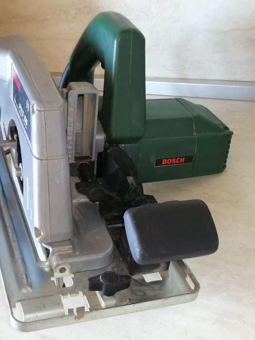 Ръчен циркуляр Bosch PKS 66