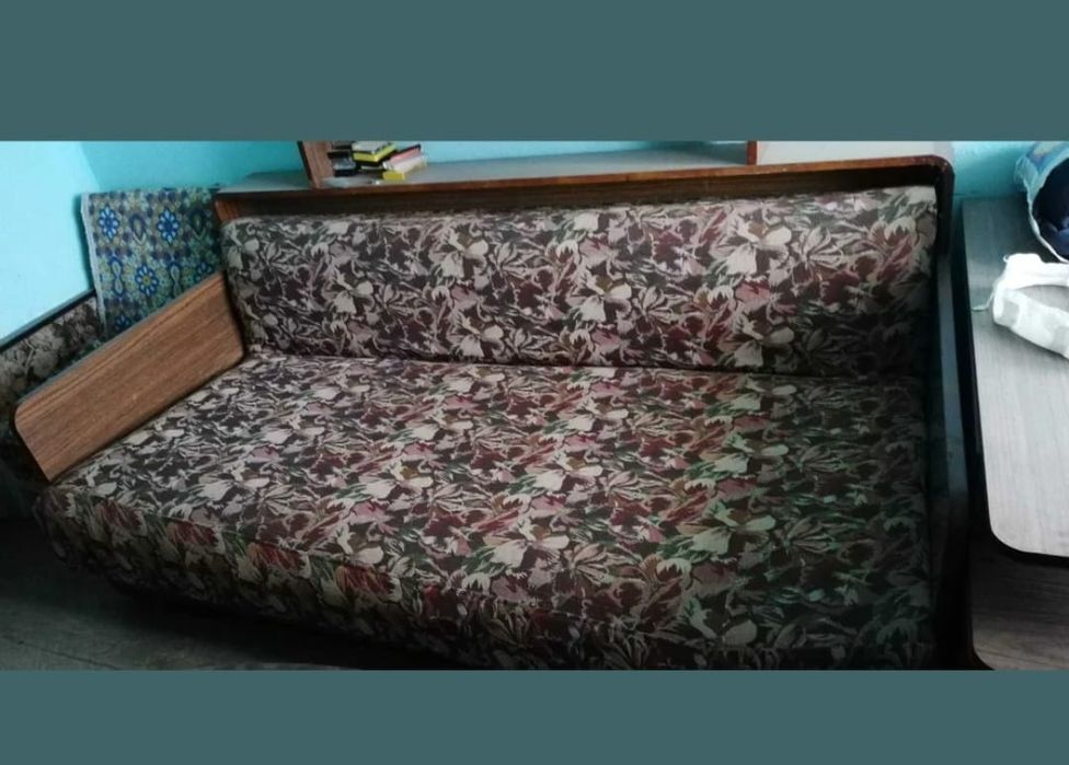 Apartament de vânzare 4 camere Ghelari, județul Hunedoara