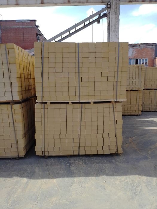 Продам Кирпич полуторный . Белый