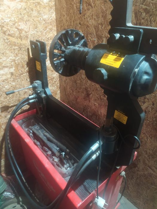 Продам дископравный станок,  пользовались мало.