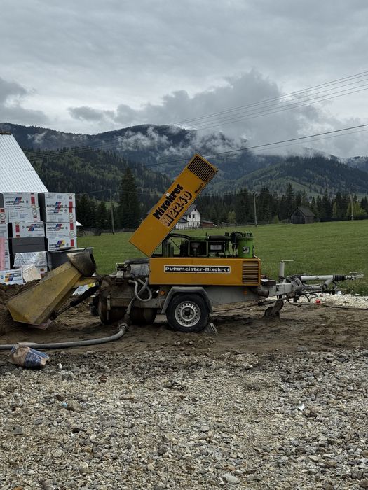 Închiriez pompa de sapa putzmeister