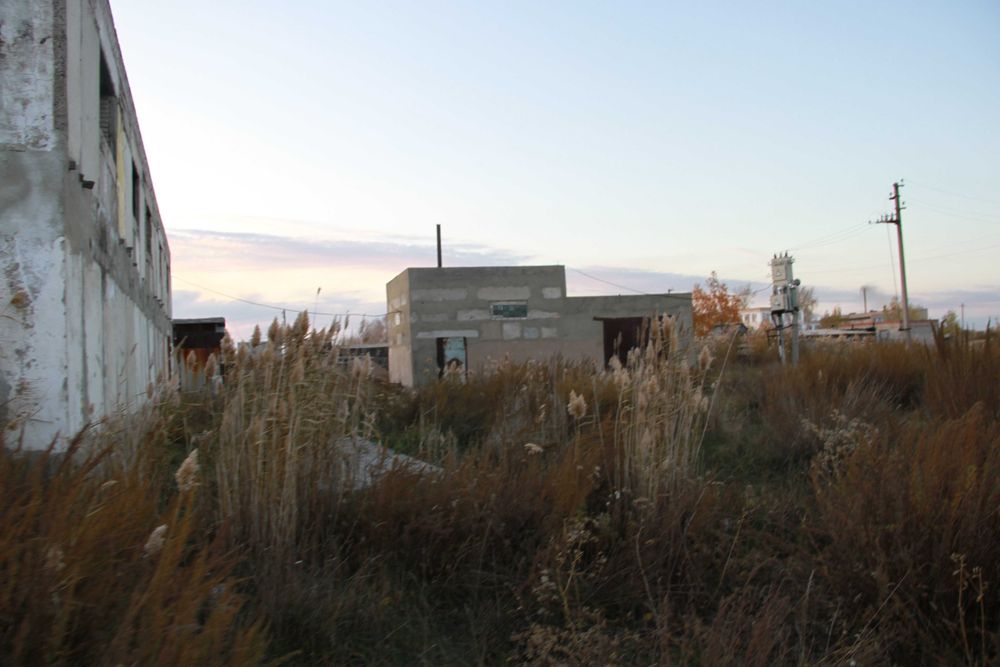 Недостроенное здание СТО