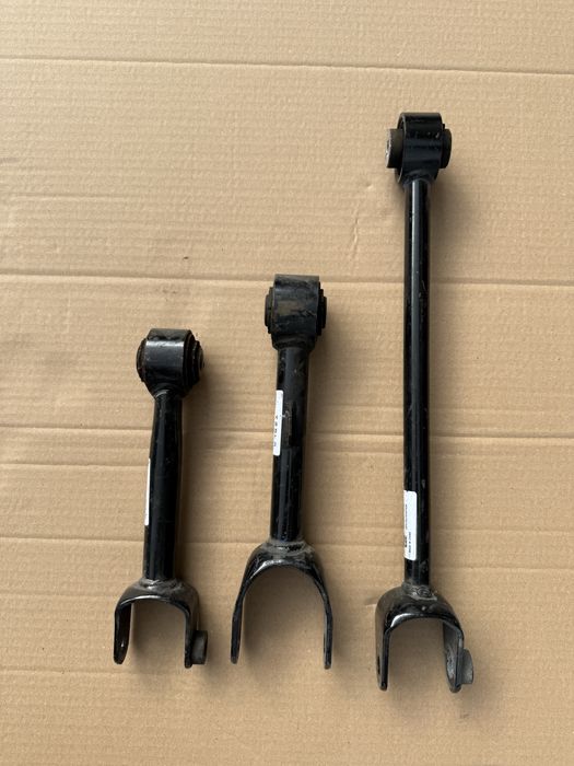 Носачи Tesla Model Y /3