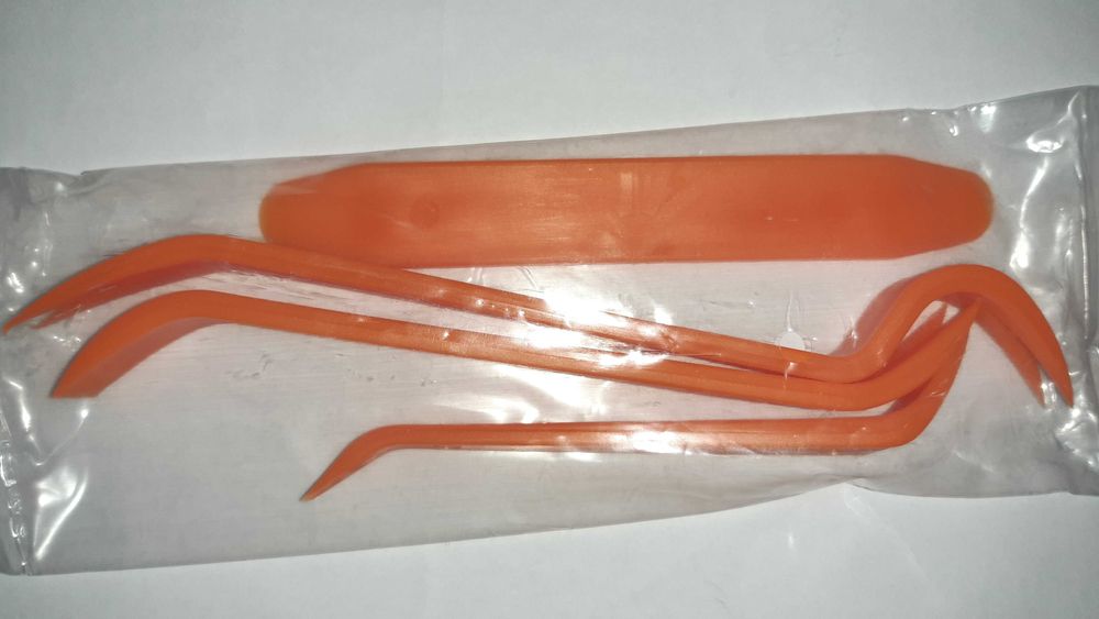 Комплект инструменти за демонтаж табло, кори на врати и др