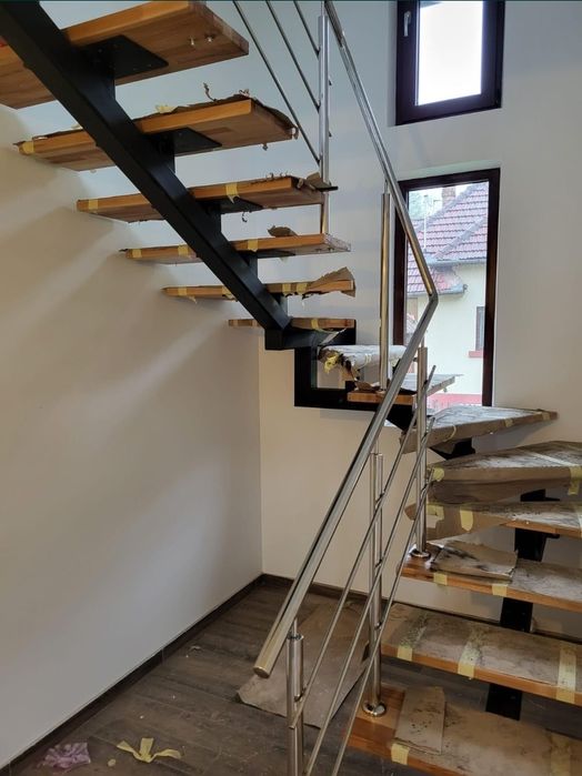 Confectionam scarii metalice zincate exterioare și pentru incendii , p