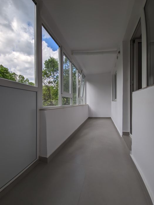P.F Vând apartament 2 camere, etajul 2- Tătărași