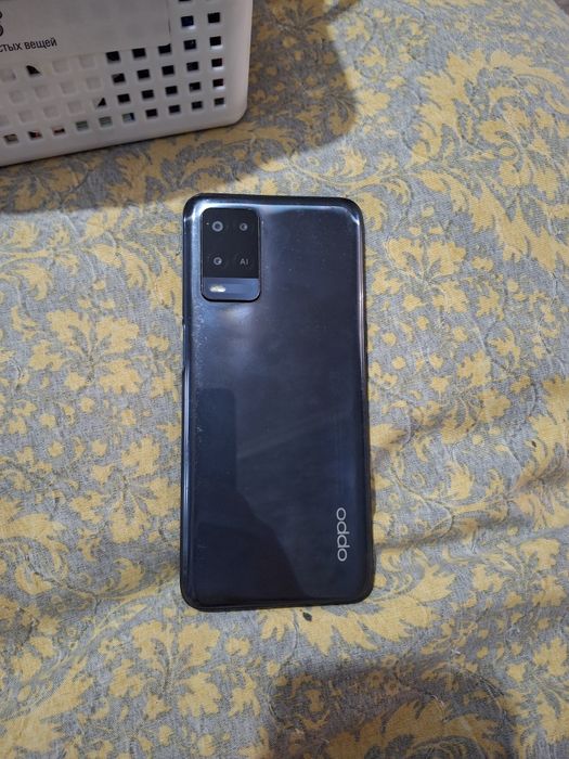 OPPO A54 телефон
