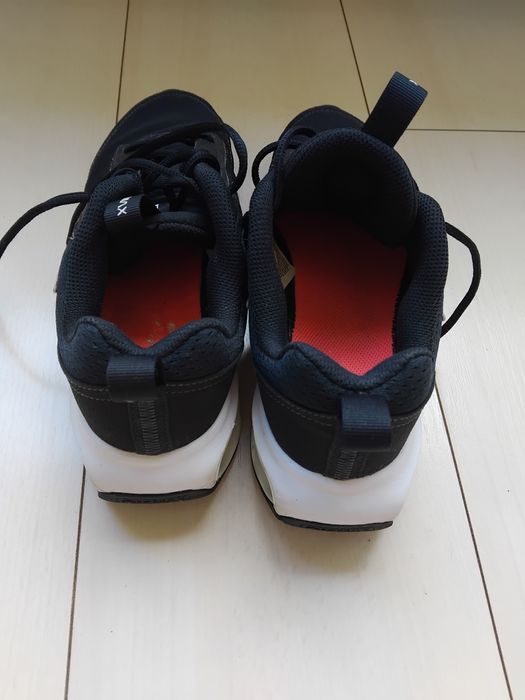 Дамски маратонки, Nike 37.5номер.