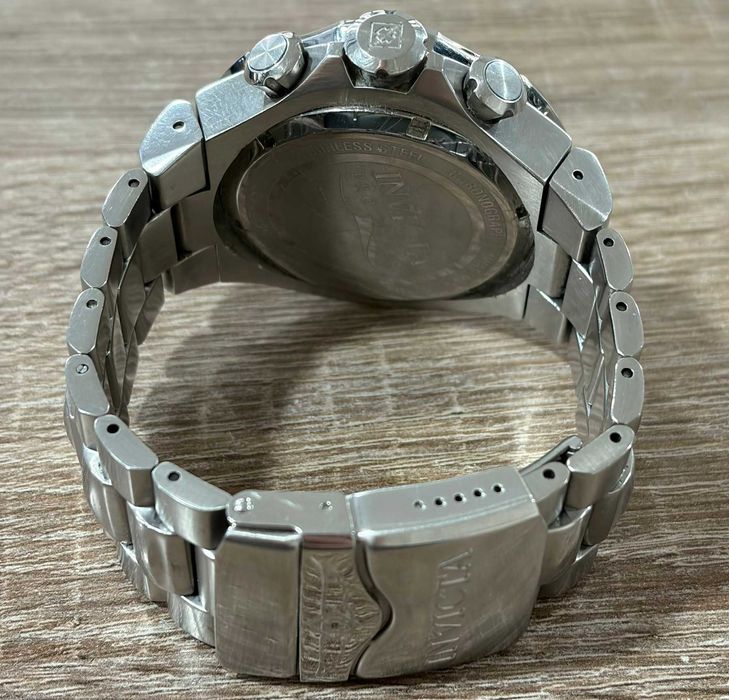 Часовник Invicta 12427