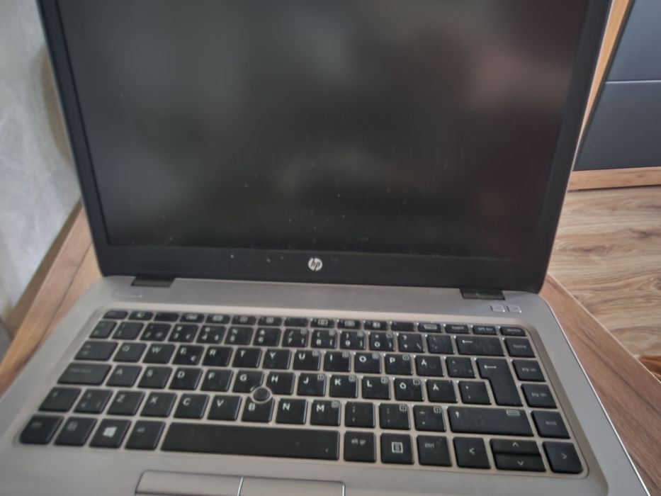 Лаптоп 4 броя-apple, Lenovo,hp, acer