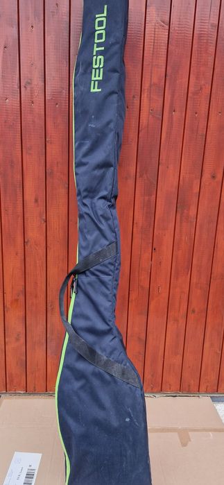 Festool girafa pereti