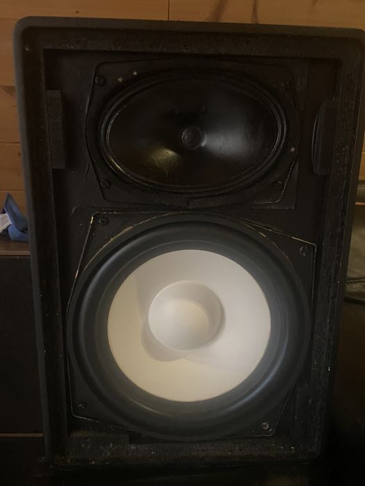 Boxe RFT. 50w/30 rms