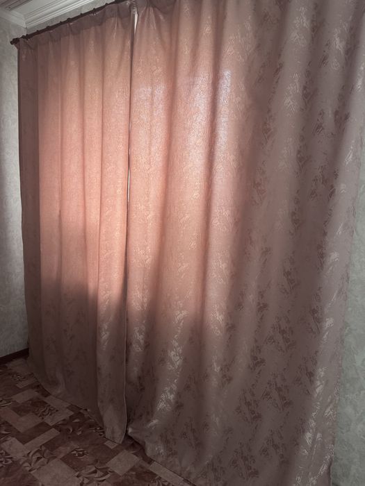 Продам штор + есть тюль в хорошем состояни