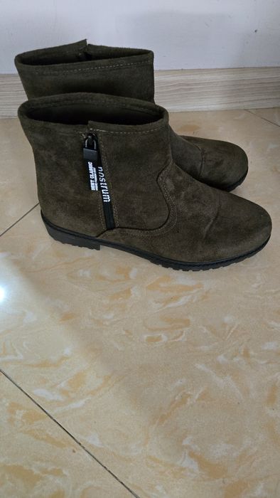 Дамски зелени обувки