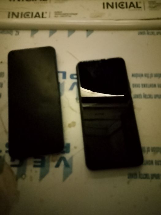 Продам 2 смартфона