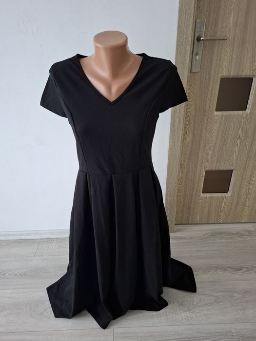 Rochie neagra dama