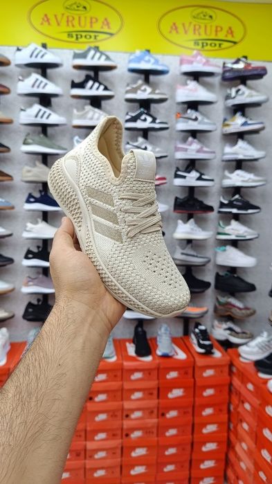 Incaltaminte adidas unisex