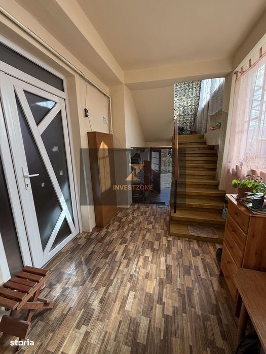 Apartament la casă cu curte proprie 311 mp și acces auto Ioșia, Oradea