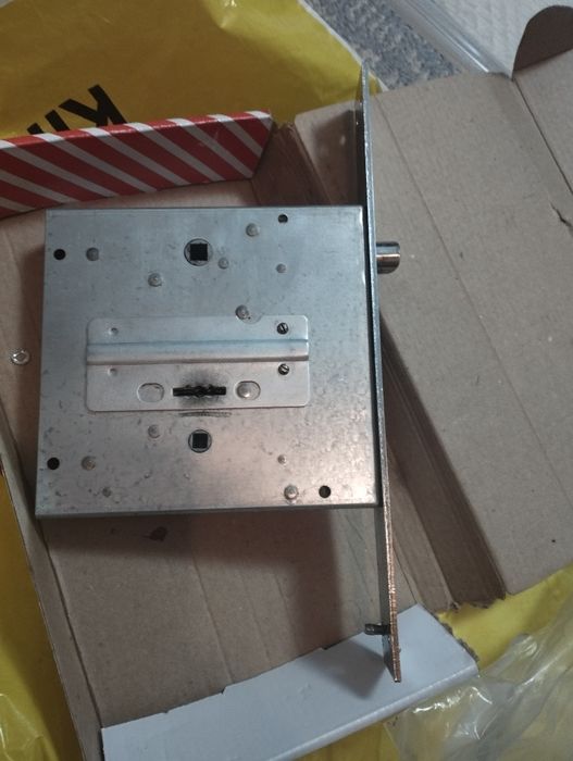 Продам замок для входной двери