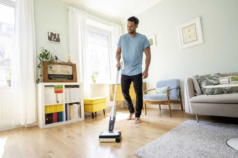 Karcher уред за сухо и мокро почистване на под 2 в 1 FC 2-4