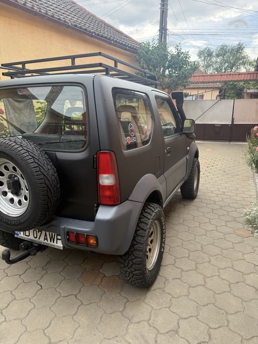 Suzuky Jimny  4x4.