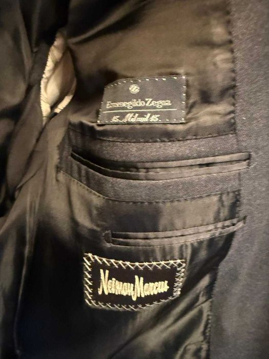 Costum Ermenegildo Zegna marimea 56