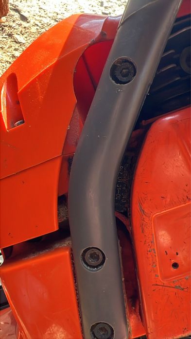 Vand husqvarna 340 in stare foarte buna de functioanare