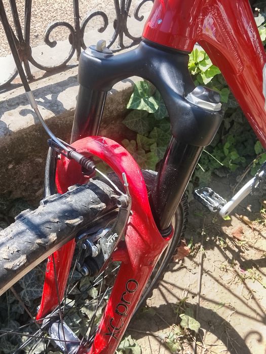 Vand bicicleta centurion full suspension 800 de lei. Negociabil