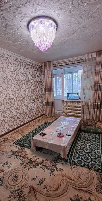 3 xonali uy sotiladi