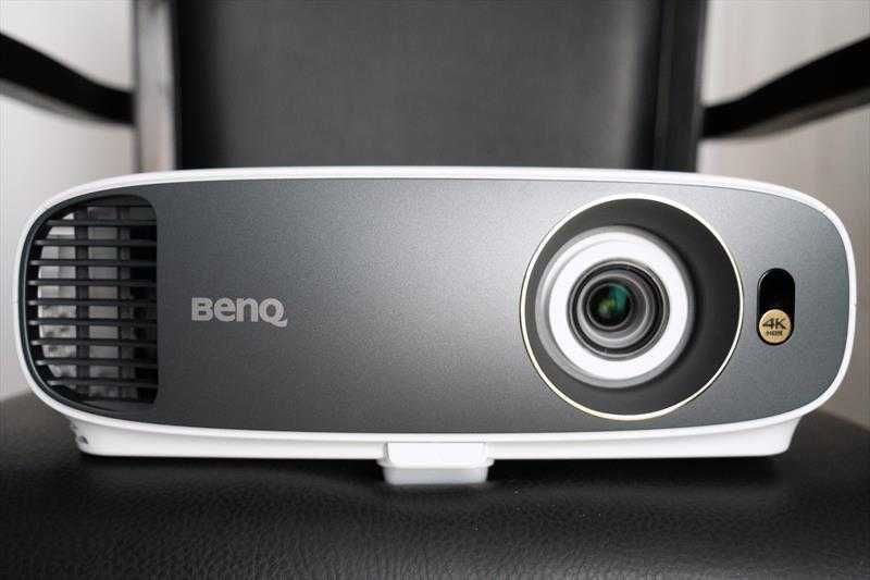 BenQ W1720 True 4K UHD HDR Video Projector, DLP, Home Theatre, 2000 Lumens 3D